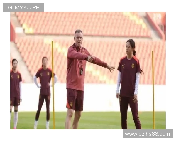 当红足球球星赛后邂逅绝美女神引发球迷热议浪漫故事